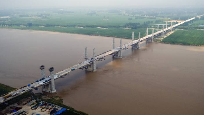 新菏復(fù)線(xiàn)長(zhǎng)東黃河特大橋